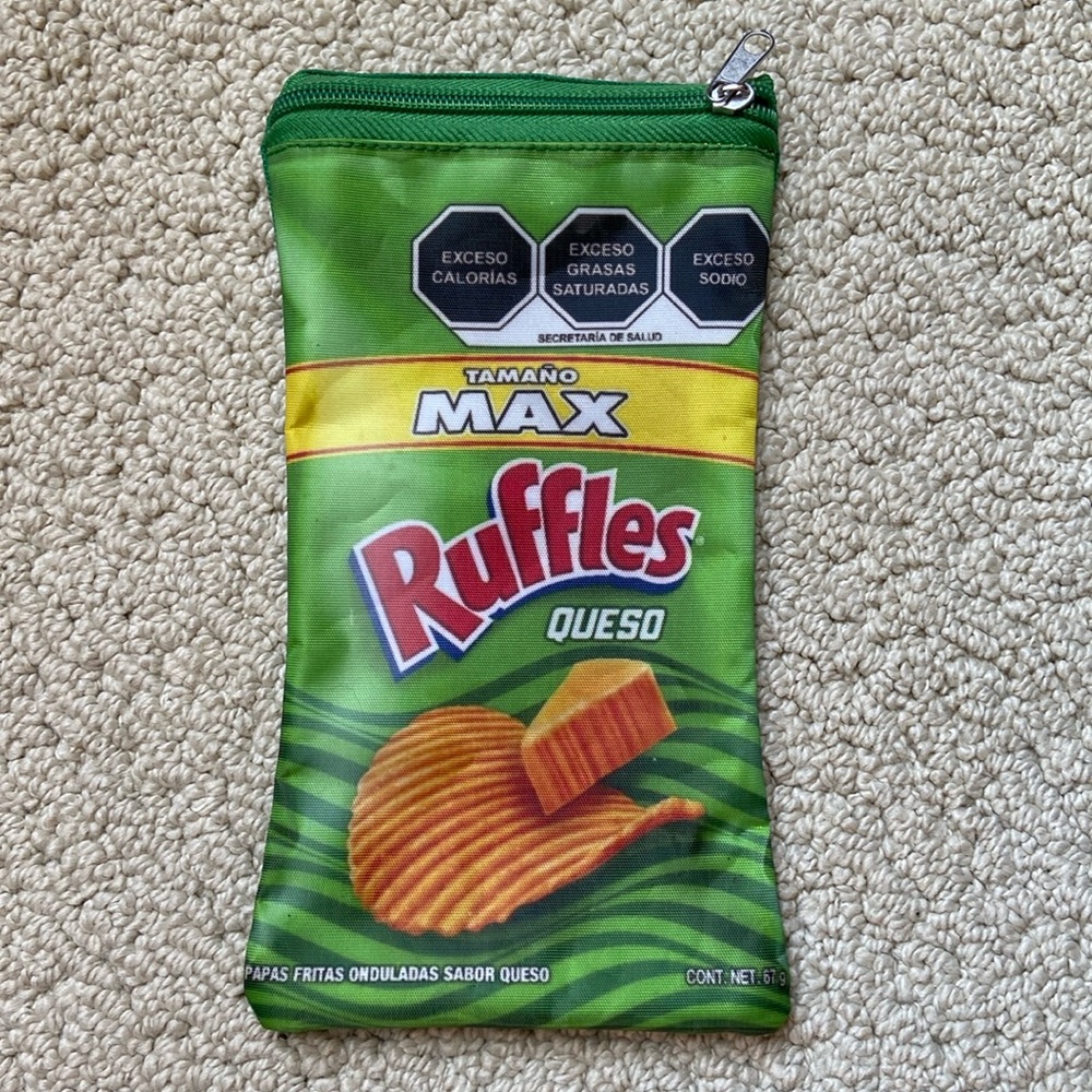 Ruffles Zippered Bag